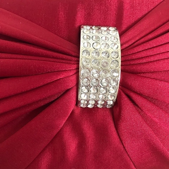 Fioni Night Silk Burgundy Purse Crystals Evening Purse - Picture 2 of 10